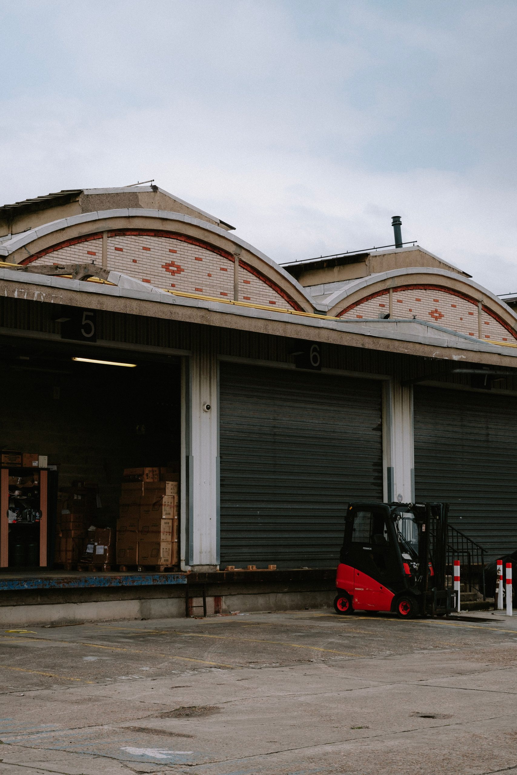 services-01 Warehousing storage for Merveilles Logistics
